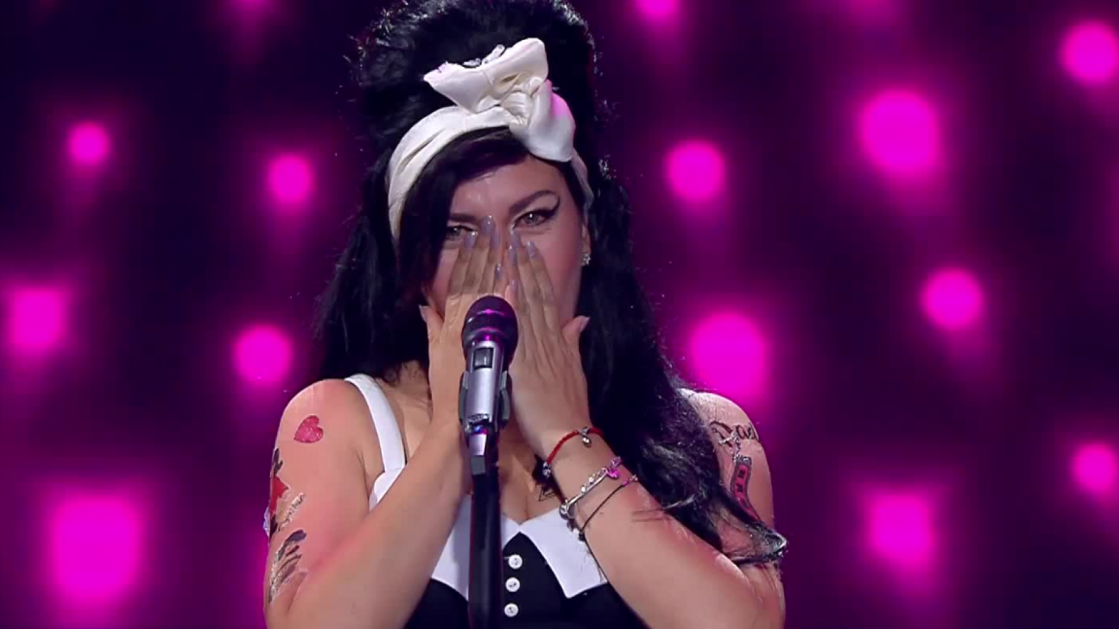 "Deberías estar en los mejores escenarios": La emoción de Amaya Forch con Amy Winehouse
