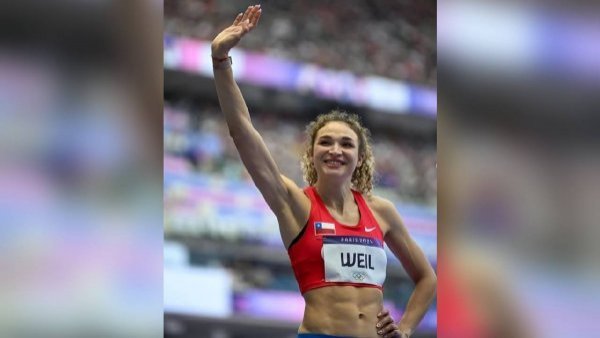 Martina Weil establece un nuevo récord de Chile de los 400 metros en pista cubierta
