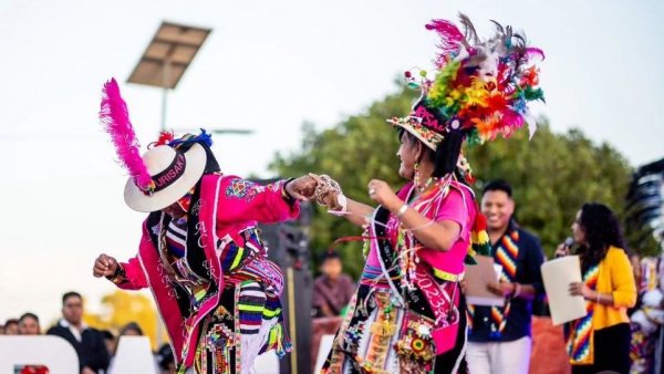 Conoce todos los detalles del Carnaval Andino "El Oasis Amanece con el Brillo del Cobre"
