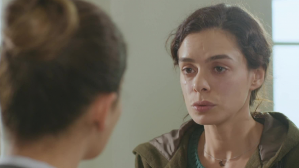 Fuerza de Mujer - T1E16 | La visita de Bahar

