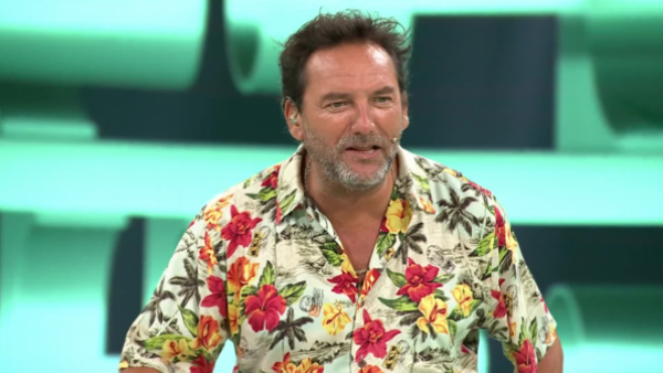 ¿Cumplirá? Participante se compromete con su polola a cederle el premio si gana "¡Ahora Caigo!"

