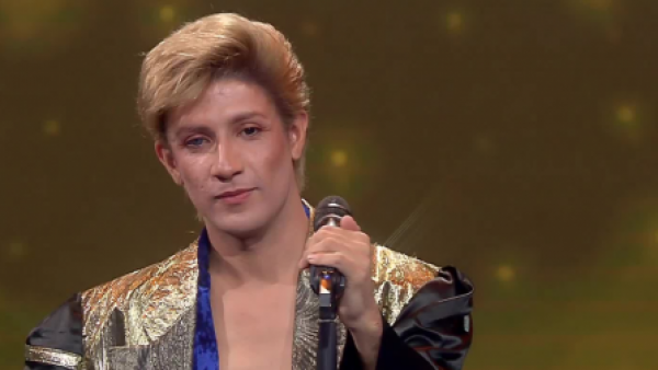 "Quiero verte en esa final": Amaya Forch elogió completamente la presentación de David Bowie
