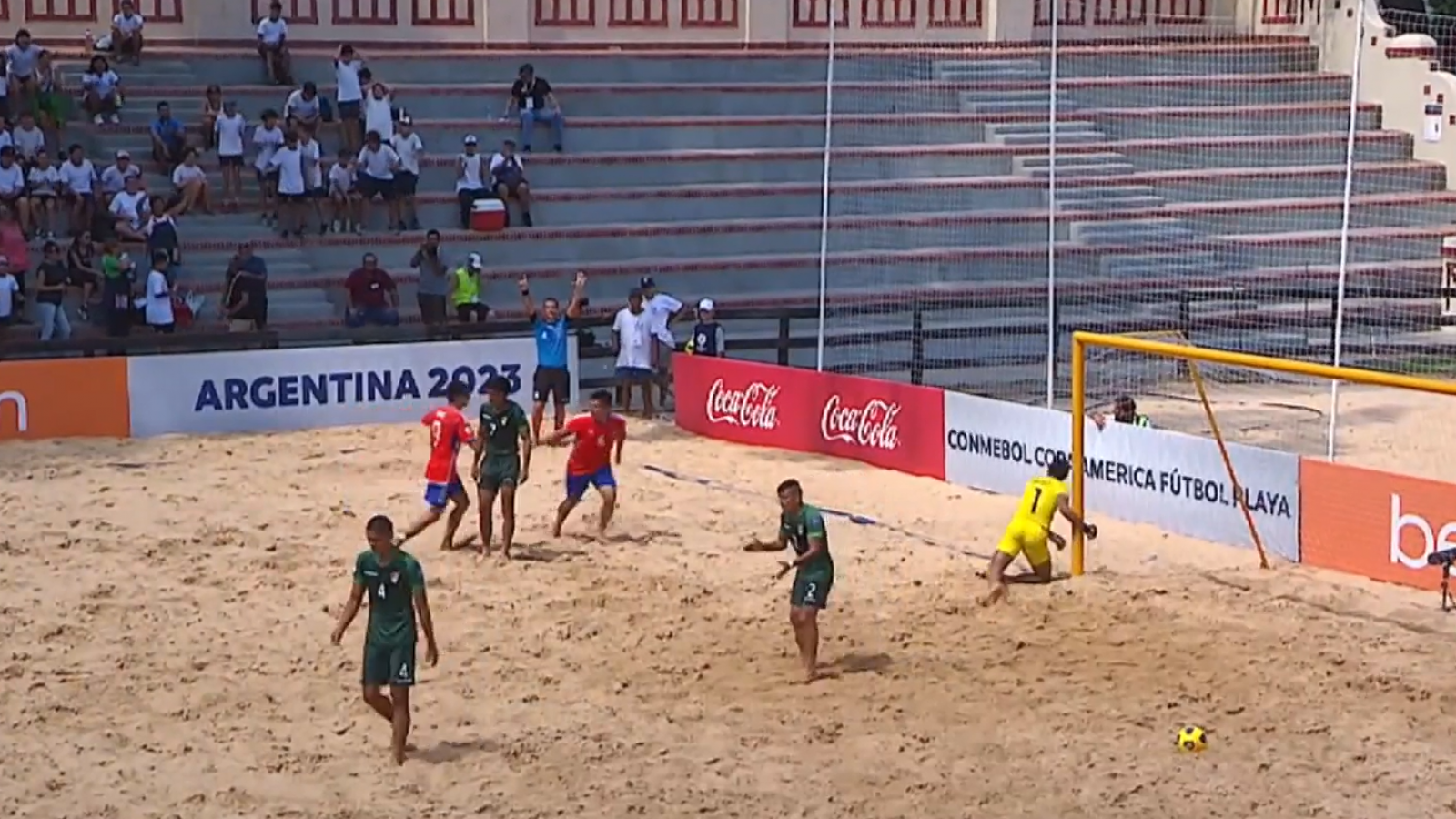 Pedro Carcuro nos invita a la Copa América Fútbol Playa en TVN
