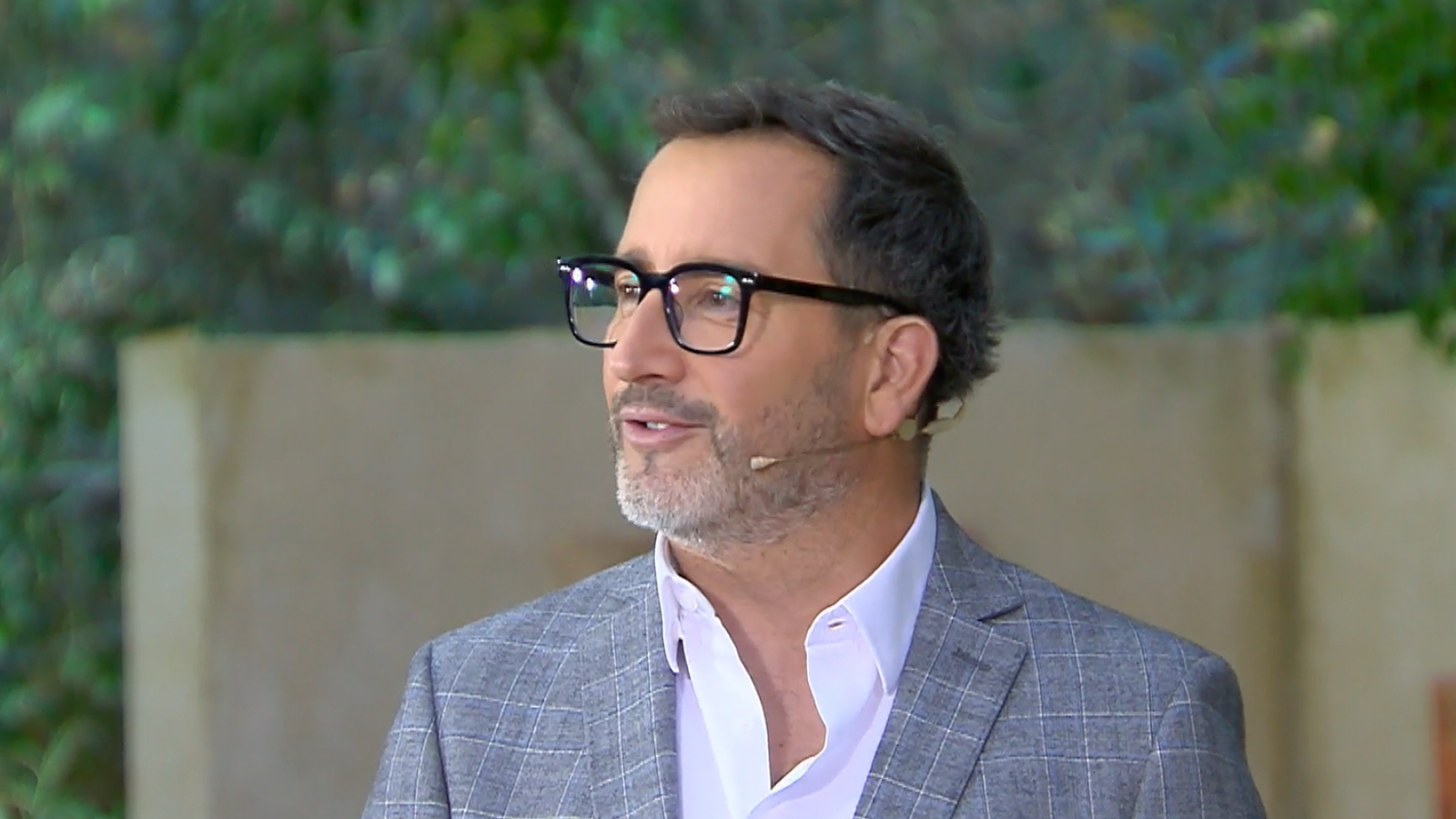 "Anda con escolta...": La razón por la que Eduardo Fuente se ausentó del "Buenos Días a Todos"
