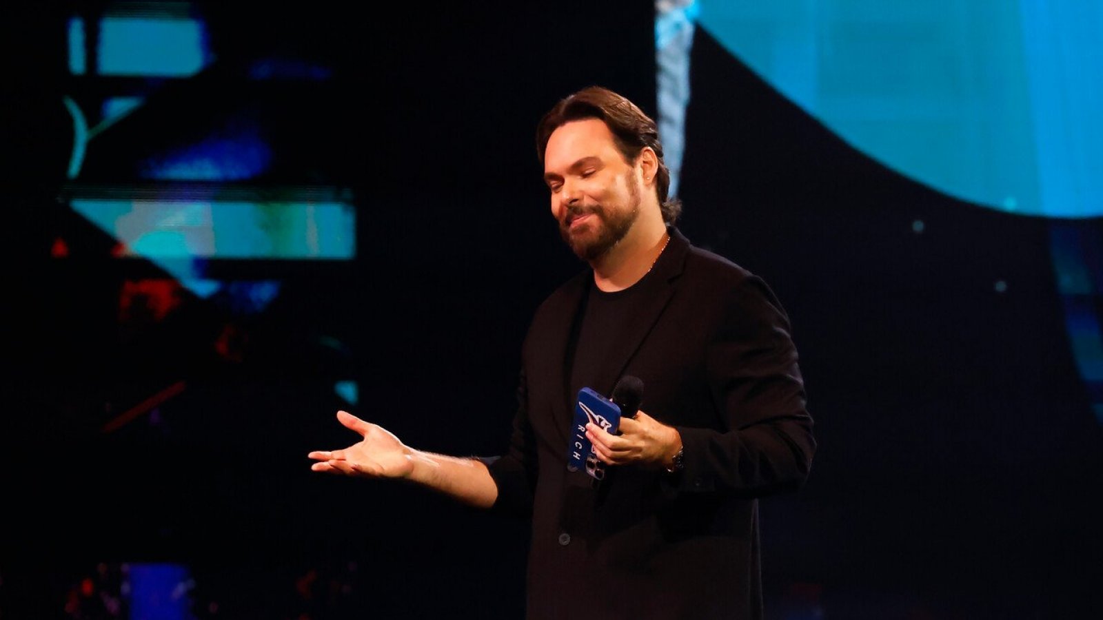 "No tiene ni moral para decir algo": Los nuevos tongos y declaraciones de George Harris tras su fracaso en Viña 2025
