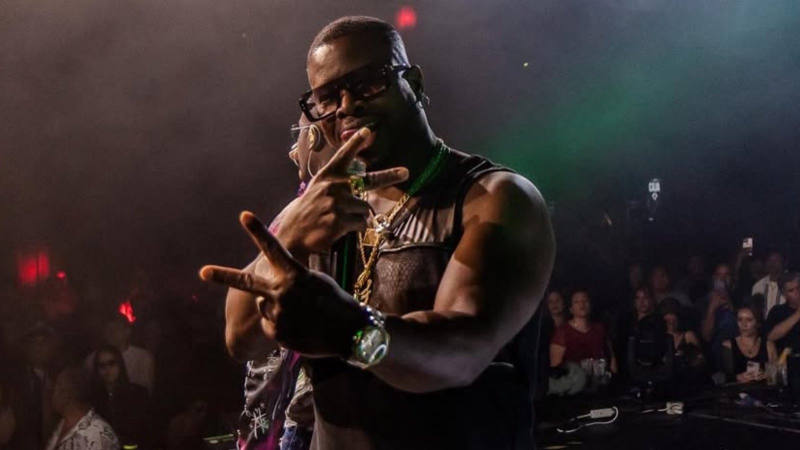 ¿Por qué detuvieron a Gyvens Laguerre, ex líder de los "Reggaeton Boys"?

