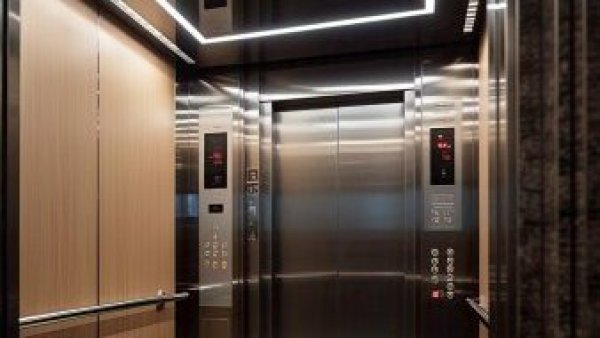 ¿Qué hacer si me quedo atrapado en un ascensor tras un corte de luz?
