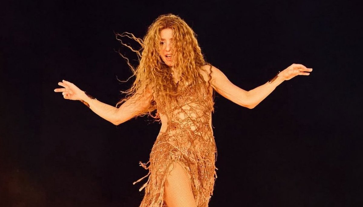 Shakira promete volver a Chile tras suspensión de conciertos
