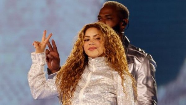 Conoce cómo poner un reclamo en el Sernac tras cancelación de conciertos de Shakira
