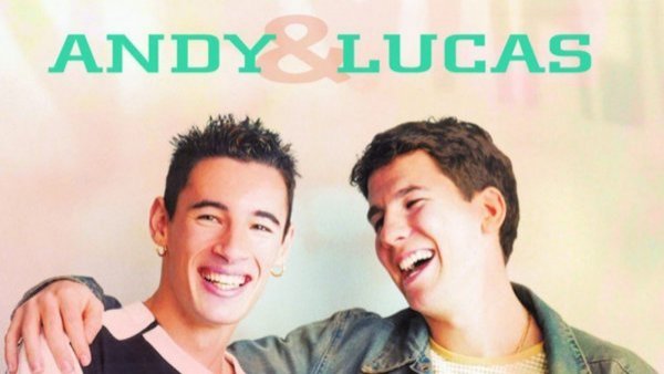 Dúo musical "Andy y Lucas" sufre con tragedia familiar
