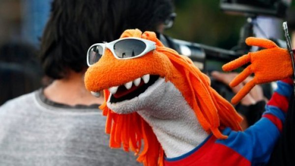 Esperan cupo para tratamiento: Familia de "Lagarto Murdock" actualiza estado de salud de comediante
