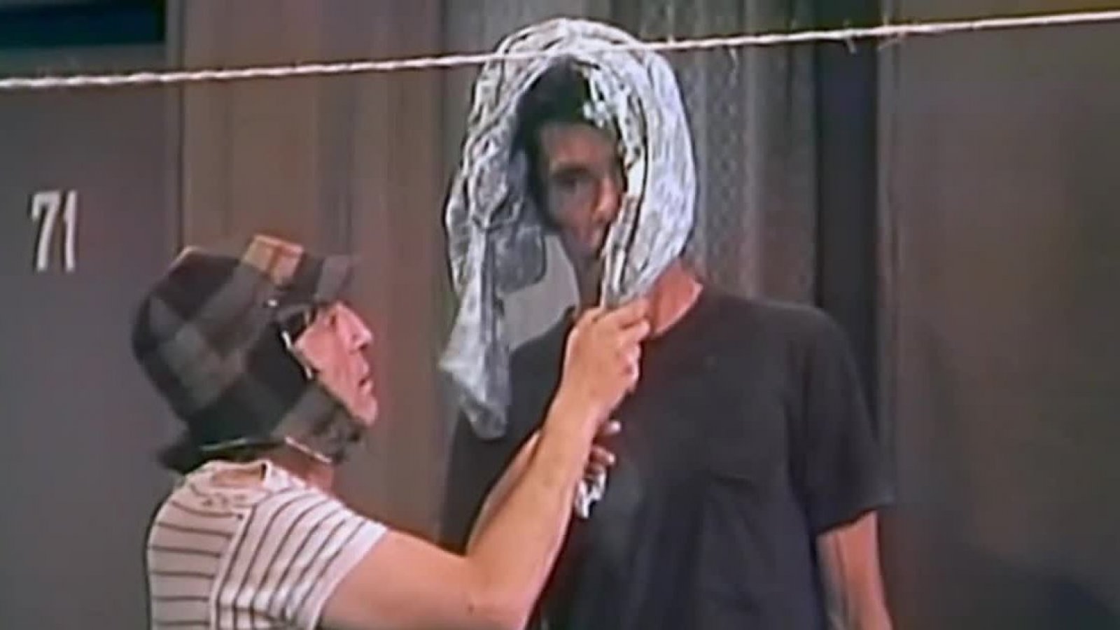 El Chavo del 8: Ropa sucia
