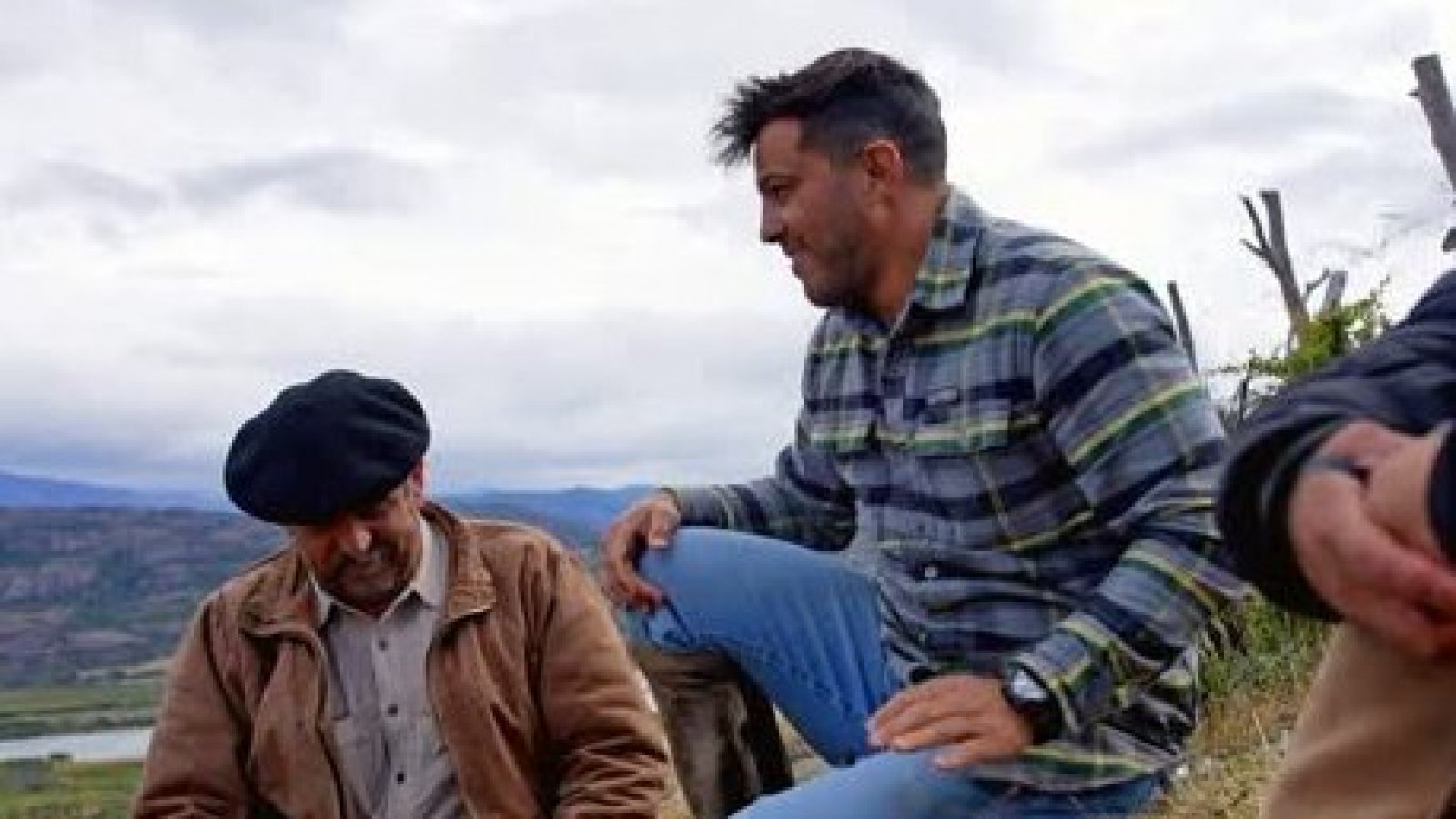 Simón Oliveros es el encargado del recorrido por el sur en "Chile Conectado"
