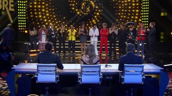 Engelbert Humperdinck se convierte en el primer finalista
