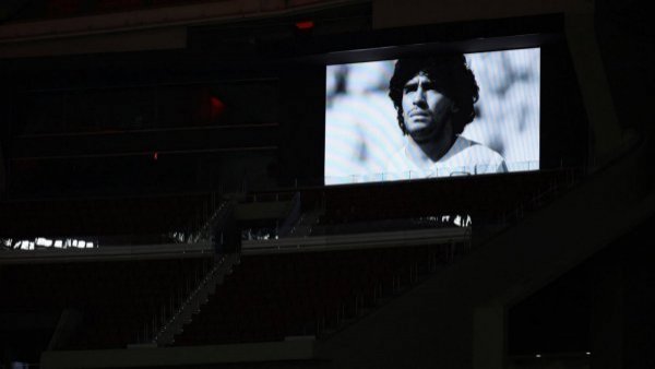 Imagen inédita de Diego Maradona impacta en juicio por su muerte
