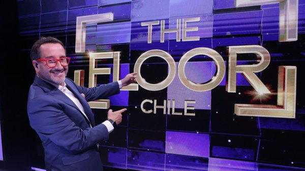 "Juegue en familia y sea parte de esto": Eduardo Fuentes destacó "The Floor" previo a su debut.