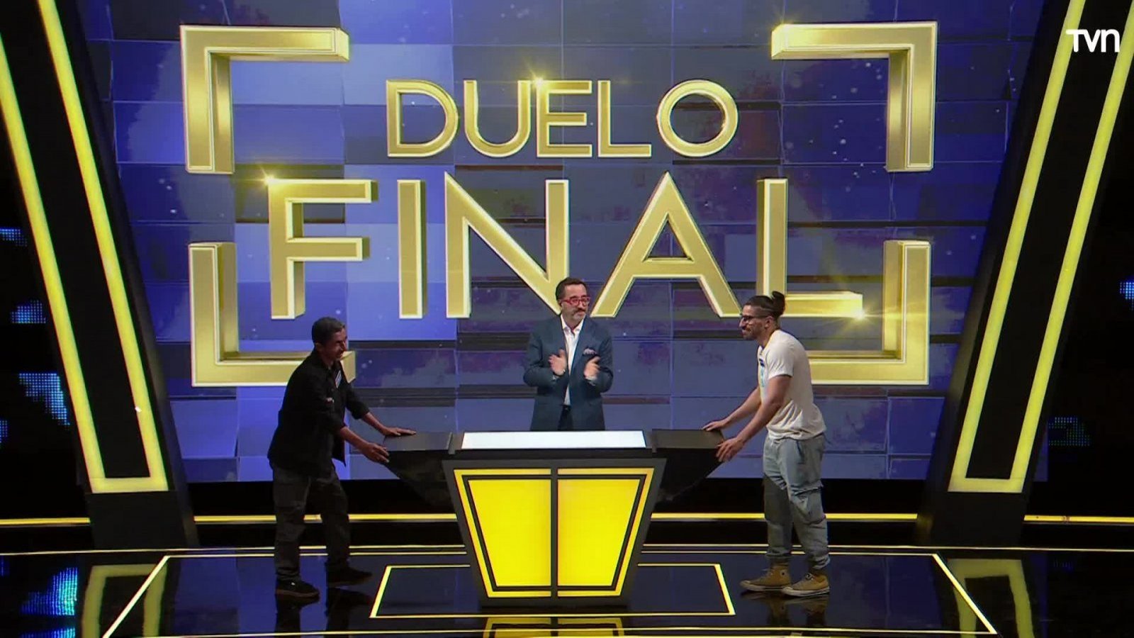 ¡Se quedaron sin imágenes! Mauricio gana el duelo final y se lleva $1.000.000
