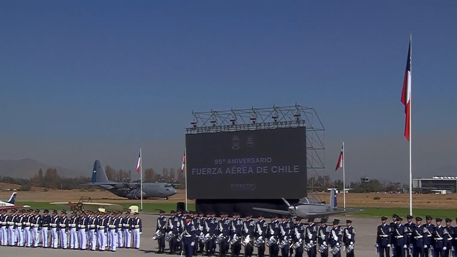 Revive la ceremonia completa de los 95 años de la Fuerza Aérea de Chile
