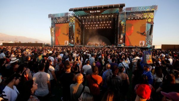¡Desde las 17.00 horas!: TVN tendrá especial digital para Lollapalooza Chile 2025
