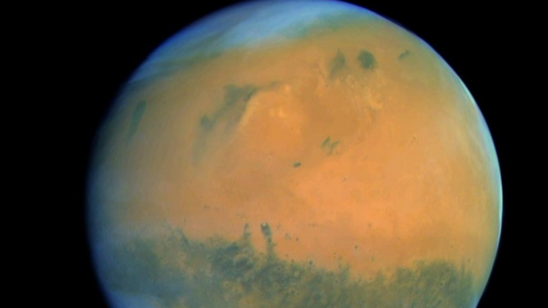 Nuevo misterio para la NASA: Encuentran extraña piedra en Marte con una serie de esferas
