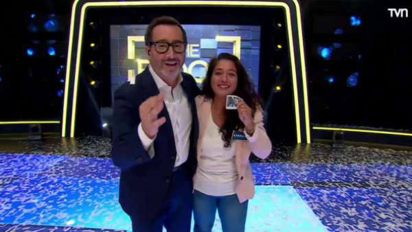 "No lo puedo creer": Una emocionada Karina se gana los $7 millones