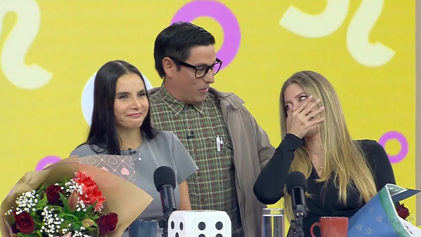 Nicolás Mora se reencuentra con Lorna Cepeda y Natalia Ramírez
