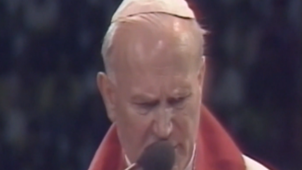 Los recuerdos a 38 años de la visita del Papa Juan Pablo II a Chile
