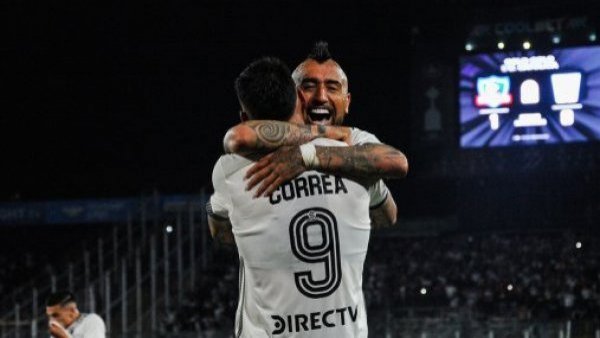 100 años de gloria: Camiseta de Colo Colo centenaria se agota antes de revelar su diseño
