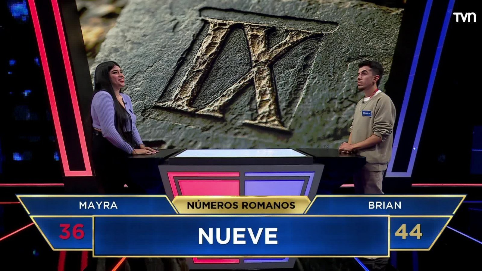 Brian derroto a Mayra y se queda con 24 territorios
