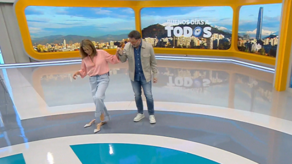 Nos sacamos hasta los zapatos para celebrar el cumpleaños de Miguel Bosé
