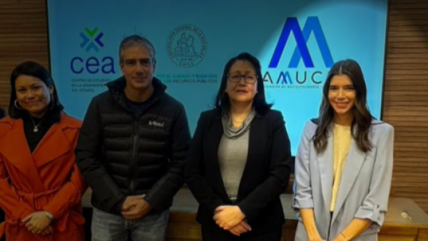 Conmoción en La Reina: La historia de la joven abogada que murió atropellada por un bus
