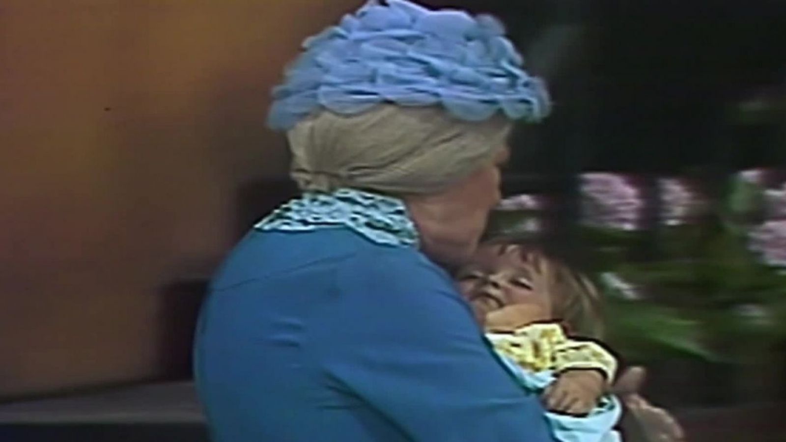 El Chavo del 8: La sobrina de la bruja del 71
