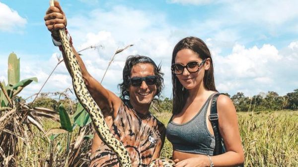 "Está representado de esa manera": Kel Calderón dedica colección de maquillaje a Claudio Iturra
