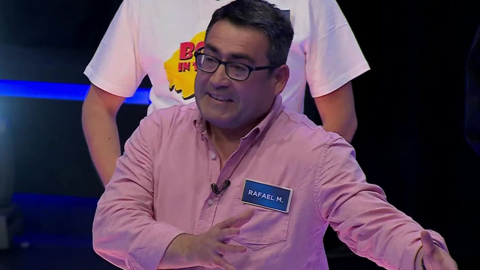 Rafael busca ganar para celebrar el reencuentro con un antiguo amor

