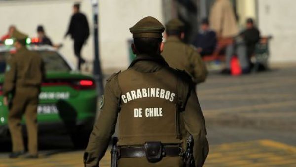 "El Medio Día" saluda a Carabineros de Chile por sus 98 años de historia
