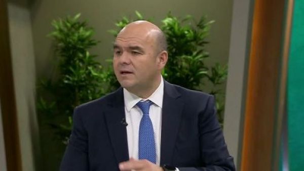 Si mi ex hace el proceso de quiebra, ¿podría desaparecer su deuda de pensión?
