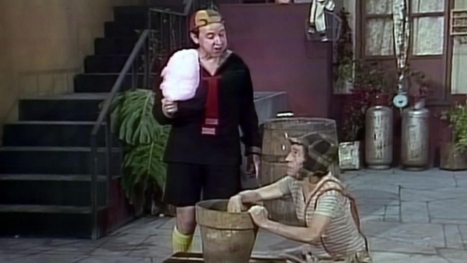 El Chavo del 8: Dinero en maceta
