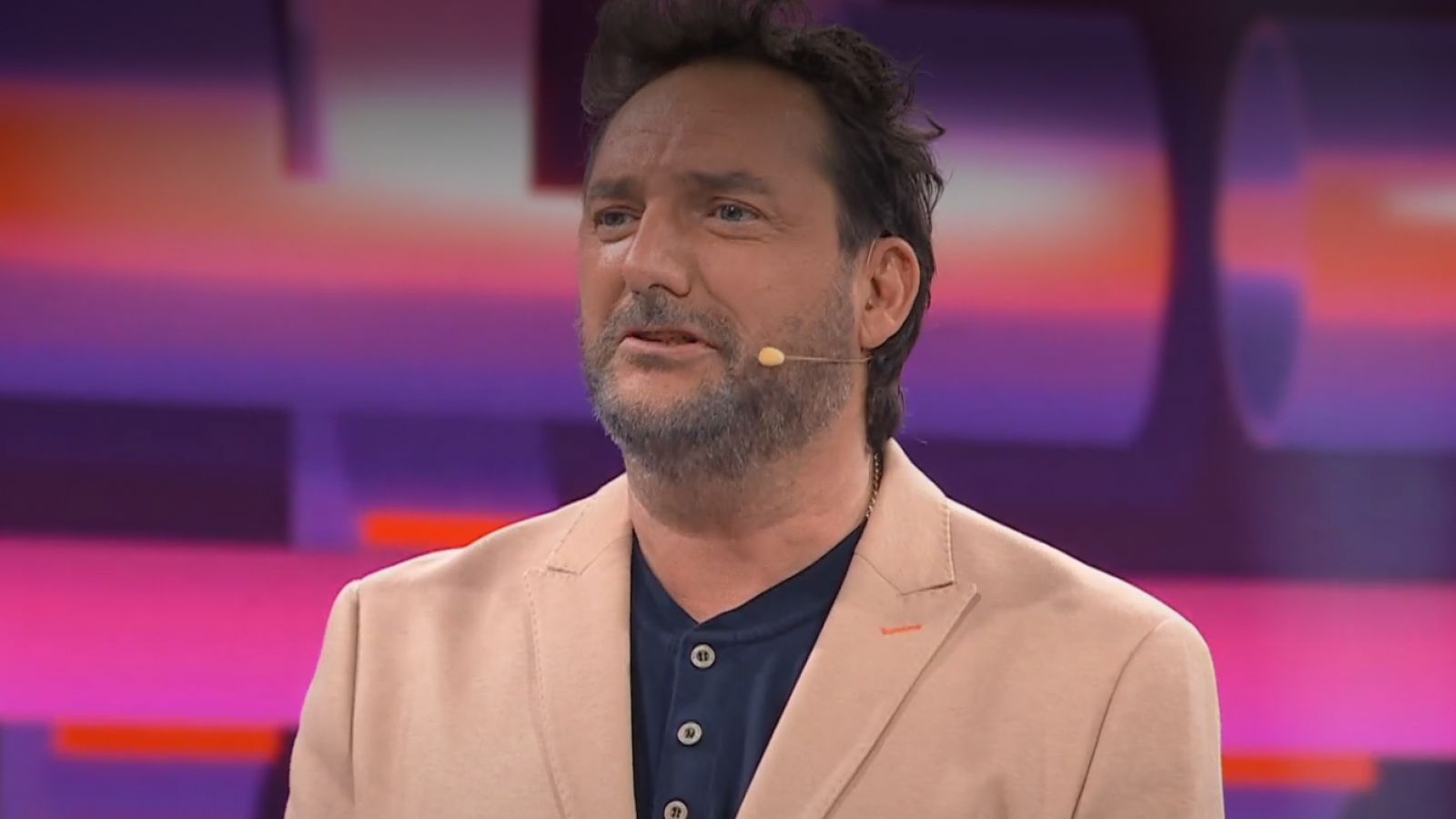 "¡Somos adictos rehabilitados! hay que decirlo sin miedo": la "arenga" de Daniel Fuenzalida
