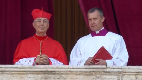 ¡Habemus Papam! Cardenal Prevost es elegido como nuevo Papa
