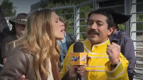 ¡EEEO!: el improvisado dueto entre Carla Jara y Freddie Mercury en el casting de "Mi Nombre Es 2"
