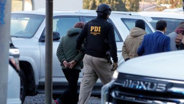 Una lata de bebida y zapatillas de lujo: Los errores que lograron la detención de los imputados por asesinatos en Graneros
