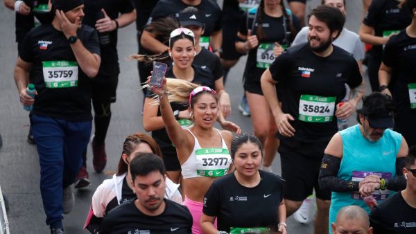 Maratón de Santiago 2025: revisa los horarios de los desvíos de tránsito
