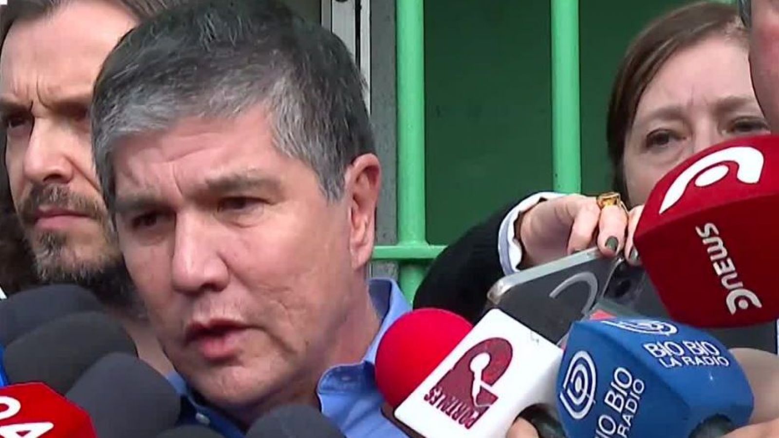 Manuel Monsalve sale de la cárcel: “Mi inocencia debe demostrarse en los tribunales de justicia”
