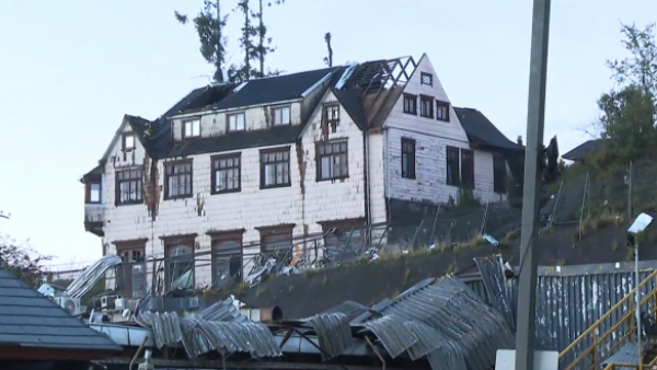 "Impredecible y errático": Así fue el recorrido del devastador tornado en Puerto Varas
