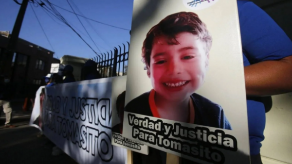 Madre de Tomás Bravo reprocha filtración de informe del SML sobre causa de muerte del niño

