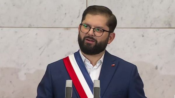 "Le hablo a la Violeta del futuro próximo": Gabriel Boric le dedica emotivo mensaje a su hija en la Cuenta Pública
