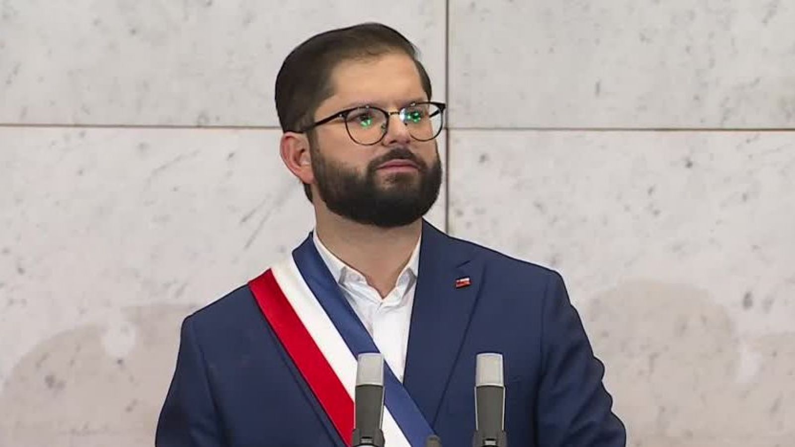 "Decirle estallido delictual insulta a quienes participaron pacíficamente": Presidente Boric se refiere al 18 de octubre
