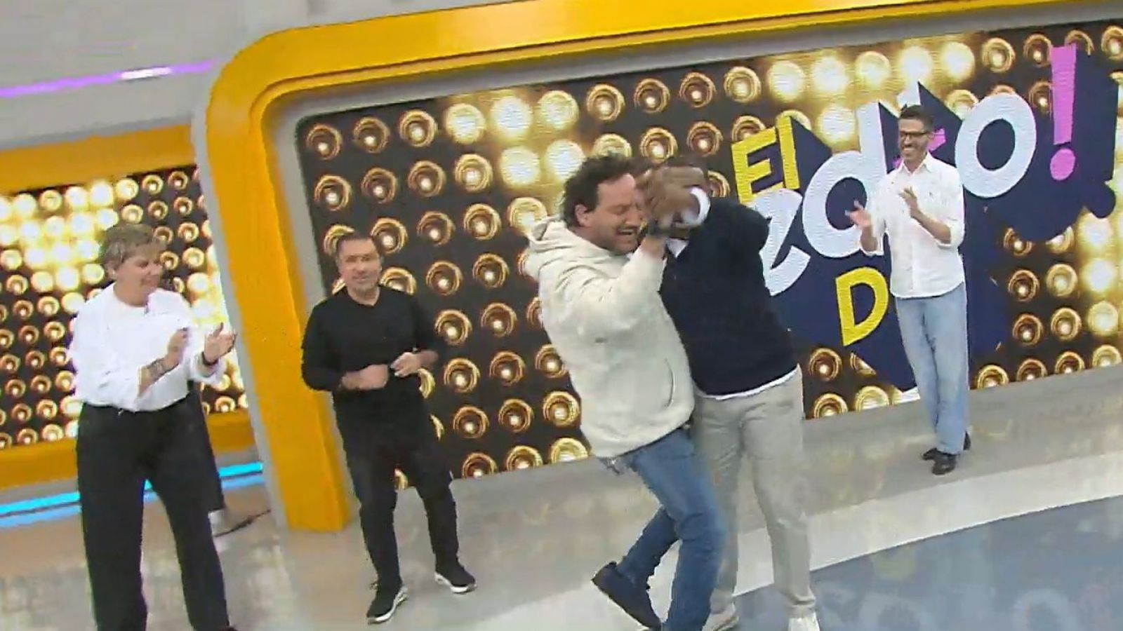 ¡Todos a la pista! Angel Torrez enseñó a bailar salsa, bachata y lambada
