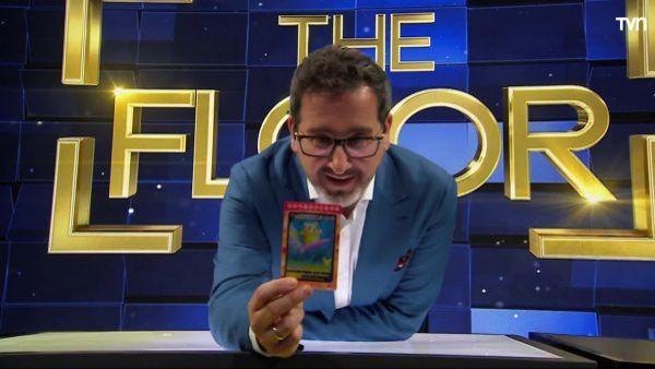 "Pika-pika": Eduardo Fuentes se transforma en Pikachu gracias a un regalo de participante