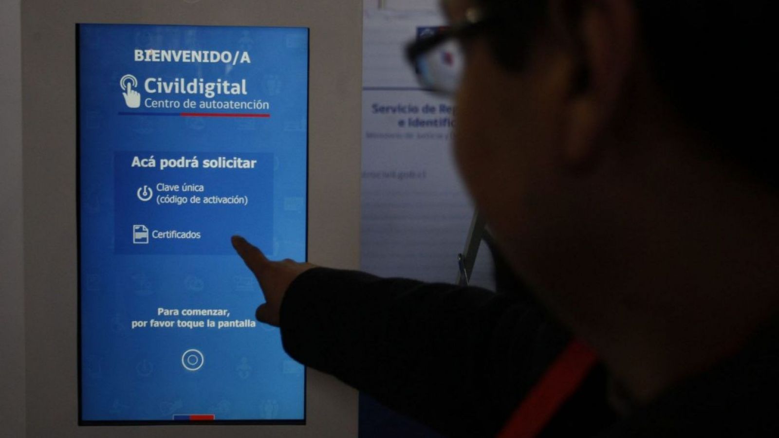 Debe 40 millones tras hackeo de Clave Única: Así fue la estafa que sufrió médico
